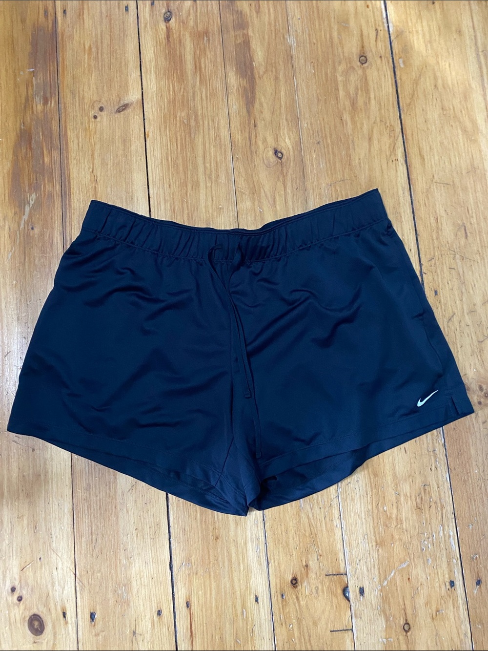 Nike Women's dri fit Black Athletic Drawstring Shorts excellent condition! XL